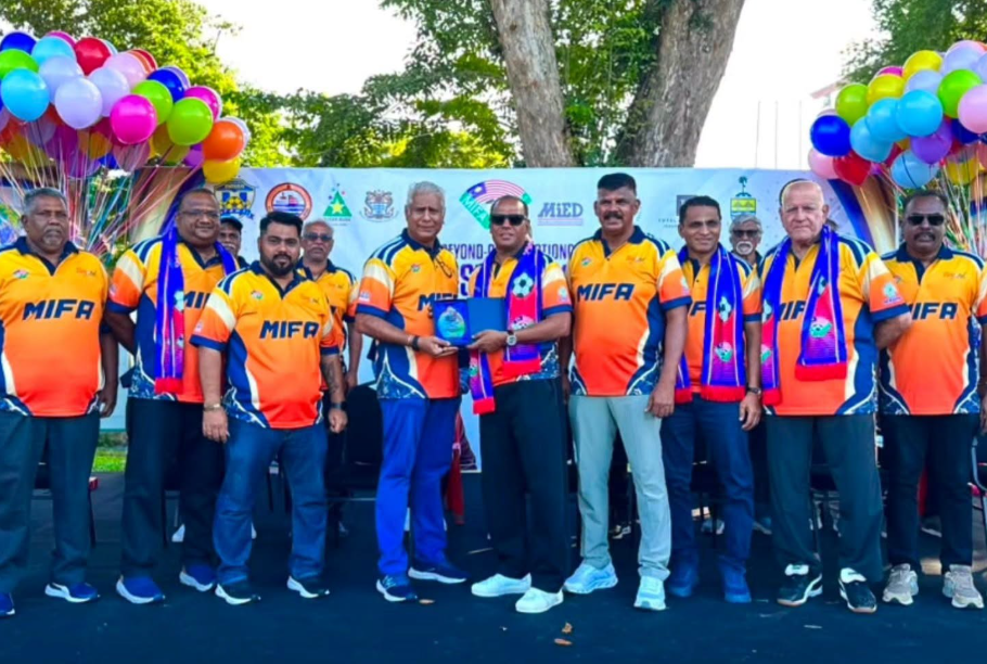 தேசிய U12 கால்பந்துப் போட்டியைத் தொடக்கி வைத்தார் டத்தோ ஸ்ரீ எம். சரவணன்