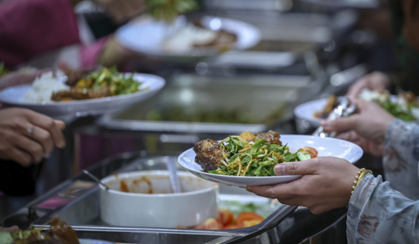 ரமழான் மாதத்தில் உணவு வீணாவதைக் குறைக்க ‘ஸ்மார்ட் உணவு’ உதவுகிறது