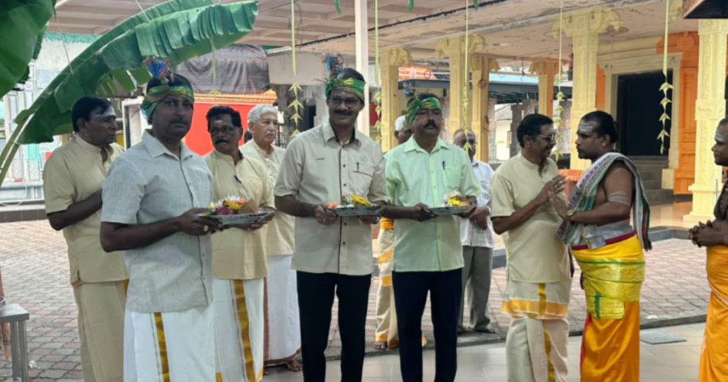 தெலுக் புனுட் ஸ்ரீ சித்தி விநாயகர் ஆலயத்தில் விநாயகர் சதுர்த்தி விழா : பாப்பரைடு வீரமான் பங்கேற்பு