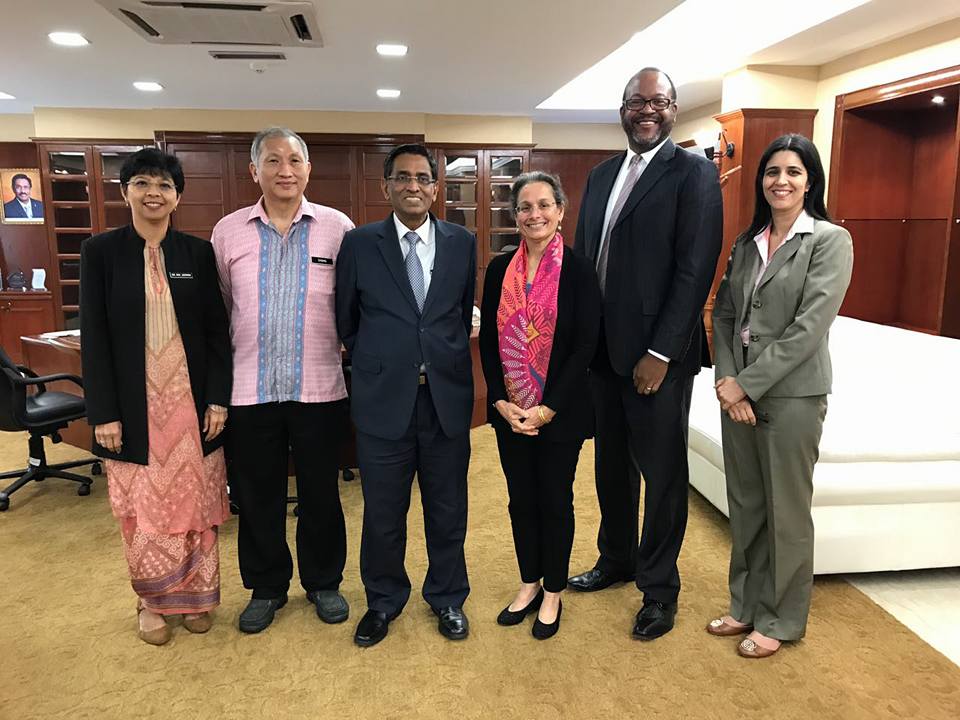 மலேசியாவிற்கான புதிய அமெரிக்க தூதர் சுகாதாரத்துறை அமைச்சரை சந்தித்தார்