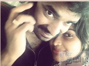 20-1403239461-amala-paul-honeymoon-01