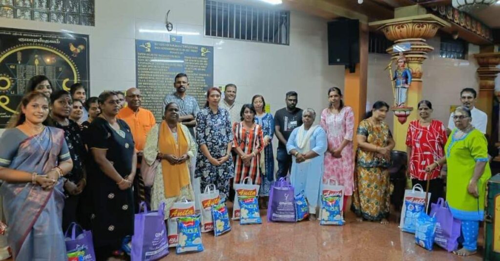 மலேசிய இந்து சங்கம் சார்பில் தீபாவளி அக்ஷய பாத்திரம் திட்டம் : 20 பி40 குடும்பங்களுக்கு உதவி