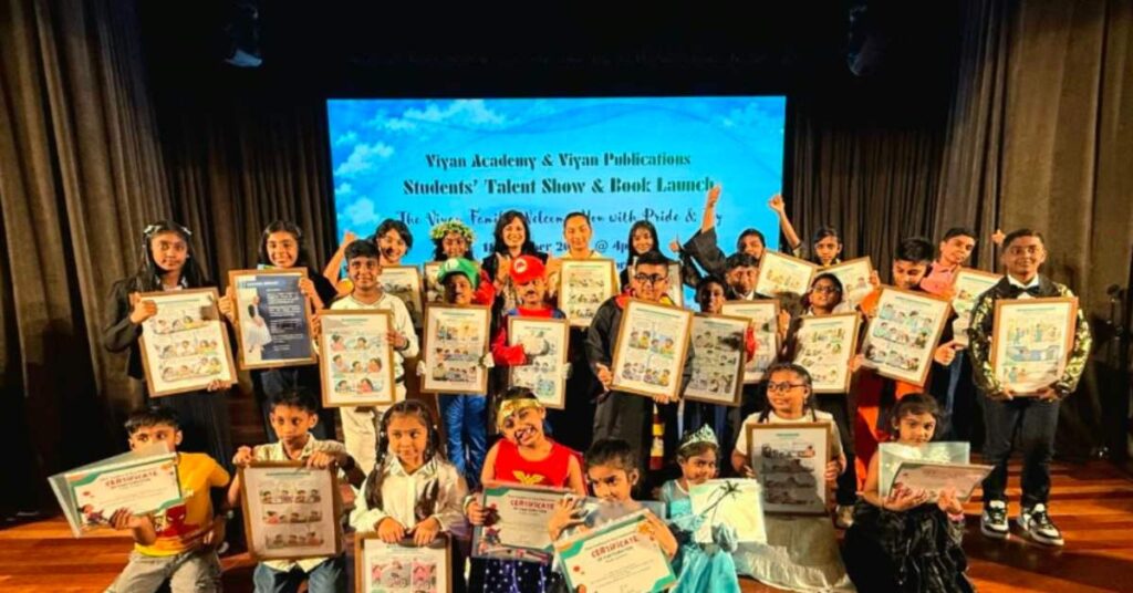 வியன் பயிலகம் வெளியிட்ட ‘அறிதி’ நூல் : 21 மாணவர் எழுத்தாளர்களின் படைப்புகள் அறிமுகம்