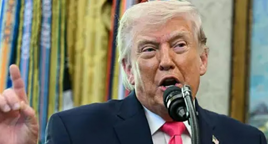 அமெரிக்க ராணுவத்தின் வலிமையைப் புகழ்ந்த டிரம்ப் : ‘உலகிலேயே சிறந்தது’ என பெருமிதம்