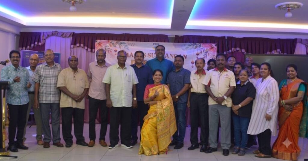 காஜாங் மக்கள் நலச் சங்கம் ஏற்பாட்டில் தீபாவளி நன்கொடை வழங்கும் விழா : இளைஞர்கள் சமூகப் பணிகளில் அதிகம் ஈடுபட வேண்டும் – டாக்டர் சுரேந்திரன்