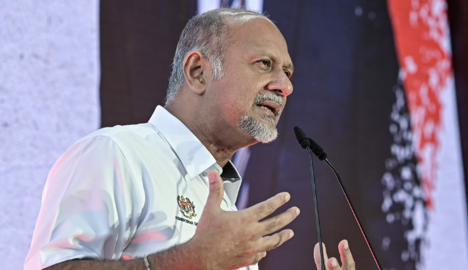 69ஆவது தேசிய தினம் : முந்தைய தலைமுறையினரின் தியாகங்களை நினைவுகூர்வோம் – கோபிந்த் சிங் டியோ