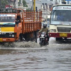 தீவிர காற்றழுத்த பகுதி நீடிப்பதால் இன்றும் மழை நீடிக்கும்